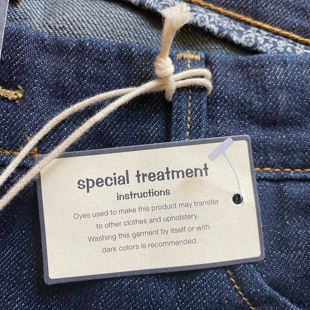 Ladies Levi’s Size 12 Platinum Flare Jeans - Picture 4 of 8